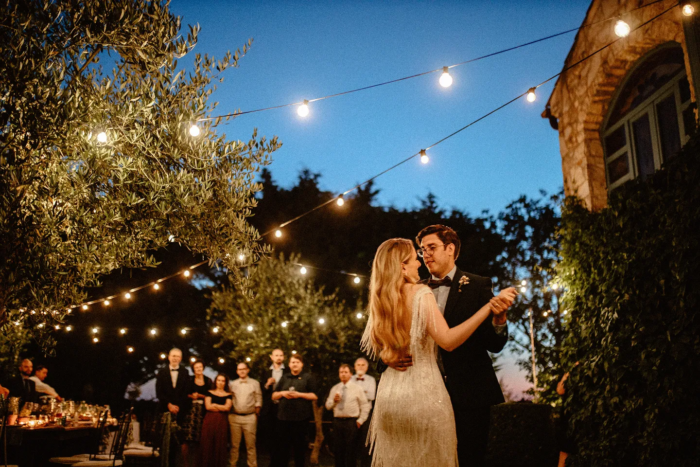 String light — rasvjetni lanci za outdoor evente